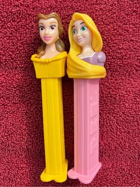 Disney Princess PEZ dispensers - bundle of 2 Belle and Rapunzel